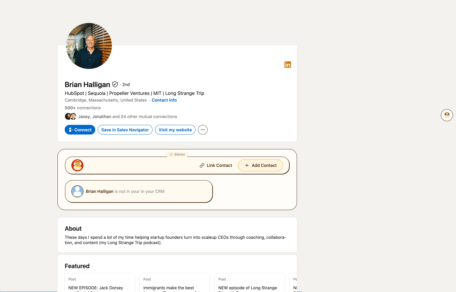 HubSpot kontaktrekord SurroundR előtt — üres mezők